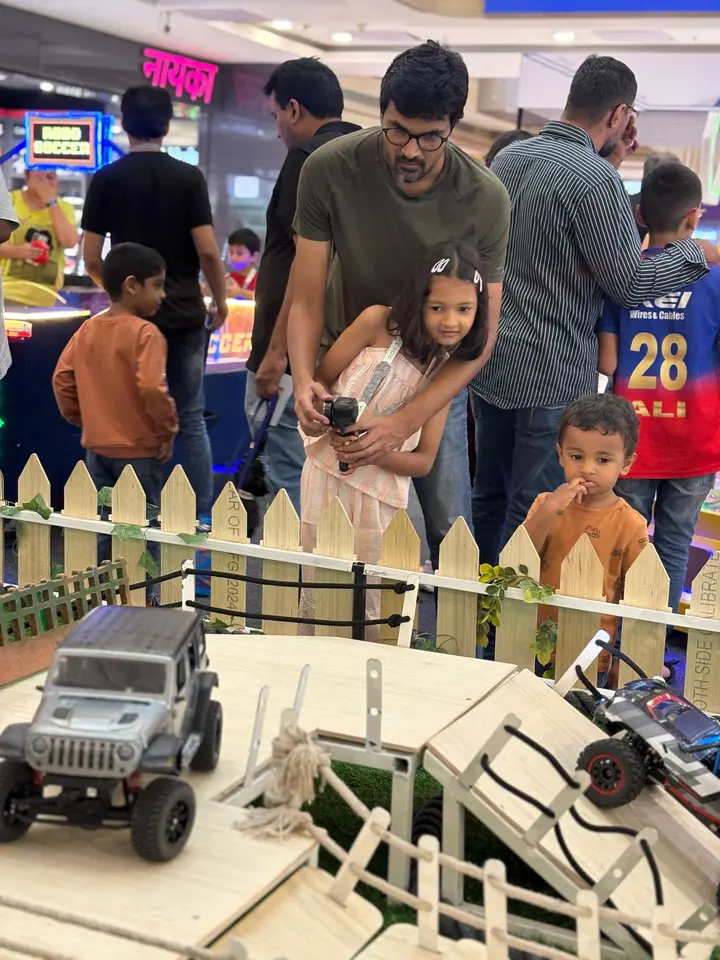 RC Crawling Monster Arena student project
